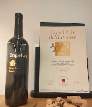 Goldmedaille für den Pinot Noir Barrique 2021