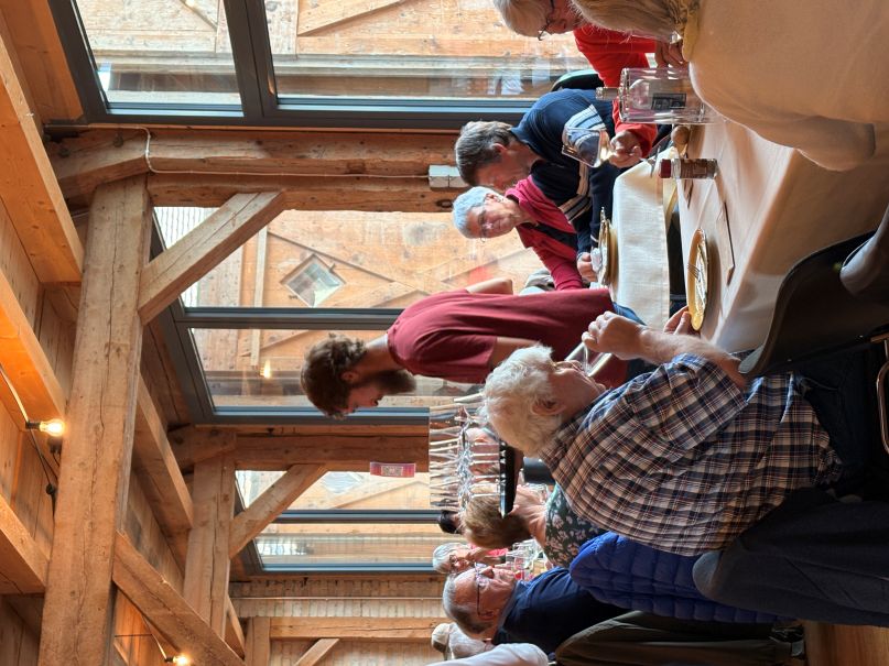 Ein Gläsli Müller Thurgau um gemeinsam anzustossen