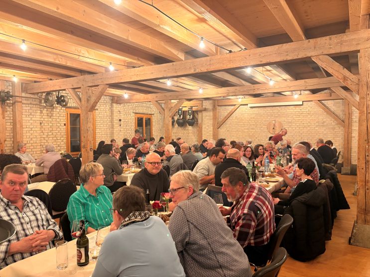 Die Engelschüür war rappelvoll :-)